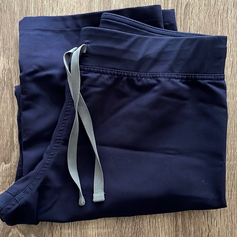 Figs Navy Livingston Pants in XS Regular